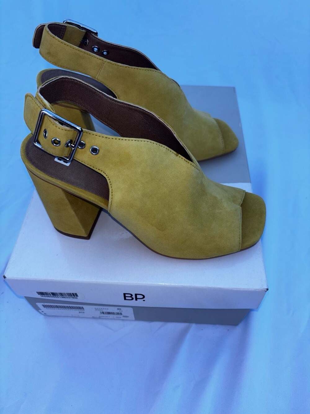 BP. Kitt Suede Slingback Heel Sandals Size 6 Yellow